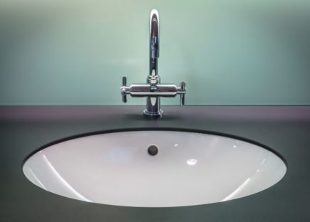 lampe til badeværelse